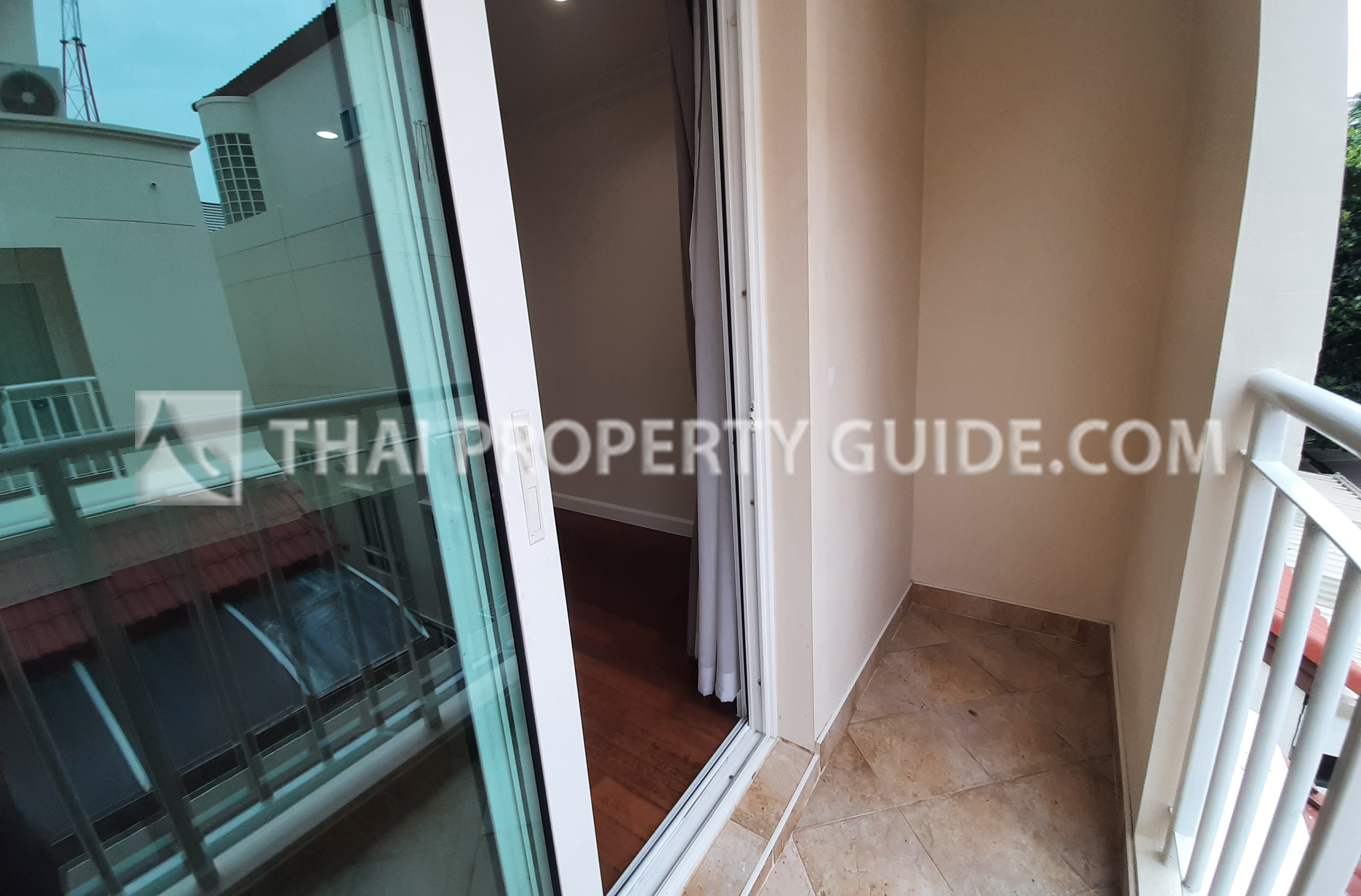 House with Shared Pool in Sukhumvit 